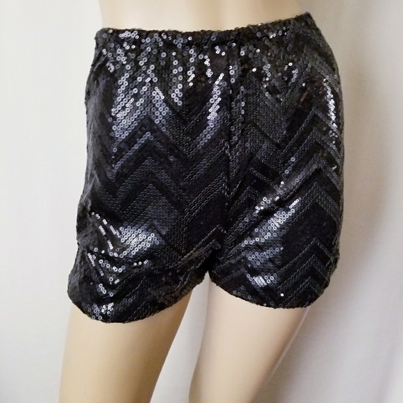 MittoShop Black Sequin Shorts  (S,M,L)(New) - Picture 7 of 7
